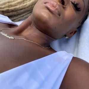 Meet your Posher, Candace